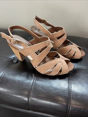 Clarks Tan Strappy Mid Block Heel Sandals